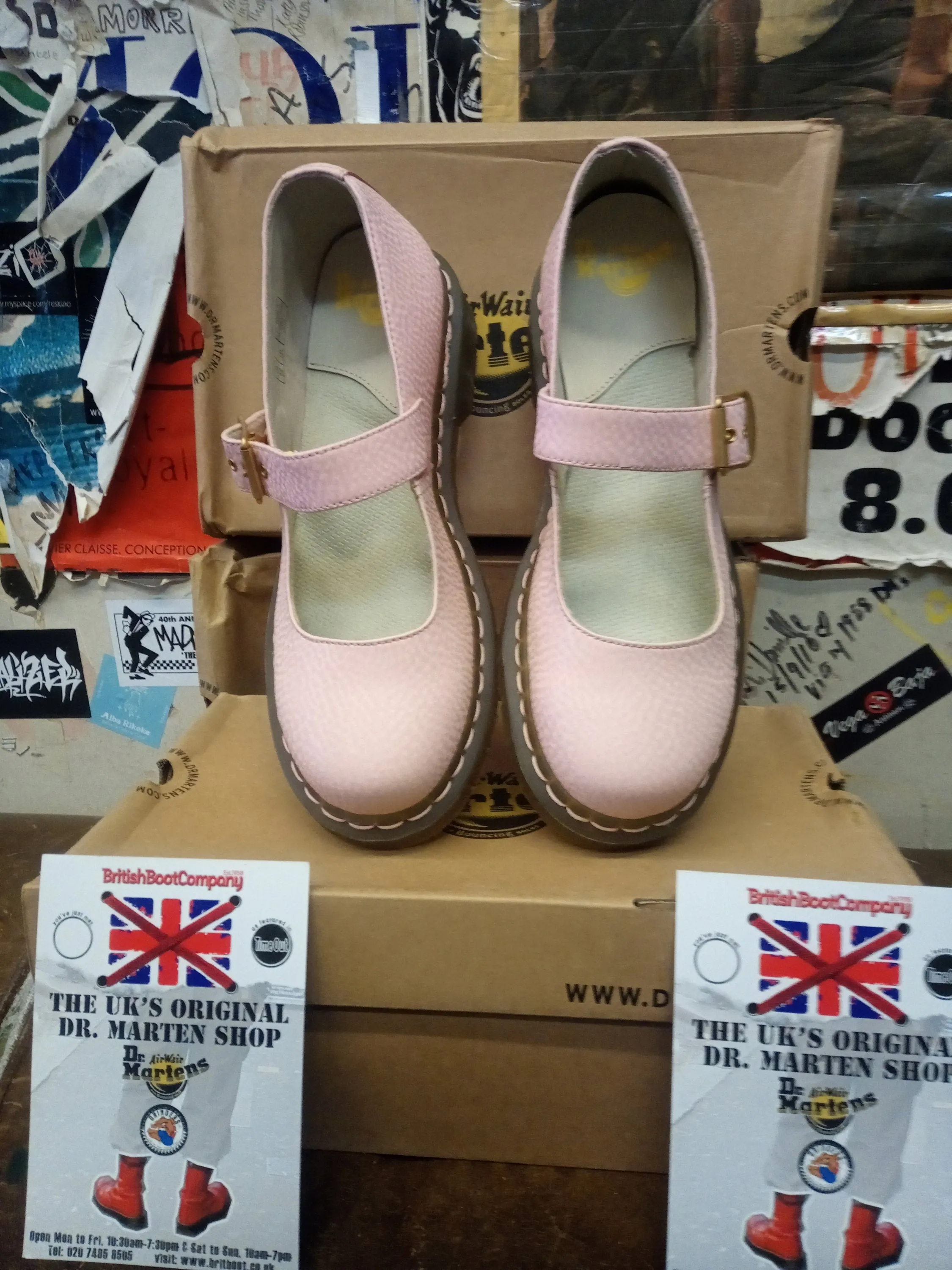 Dr Martens Mary Jane Pink QQ Leather Size 8