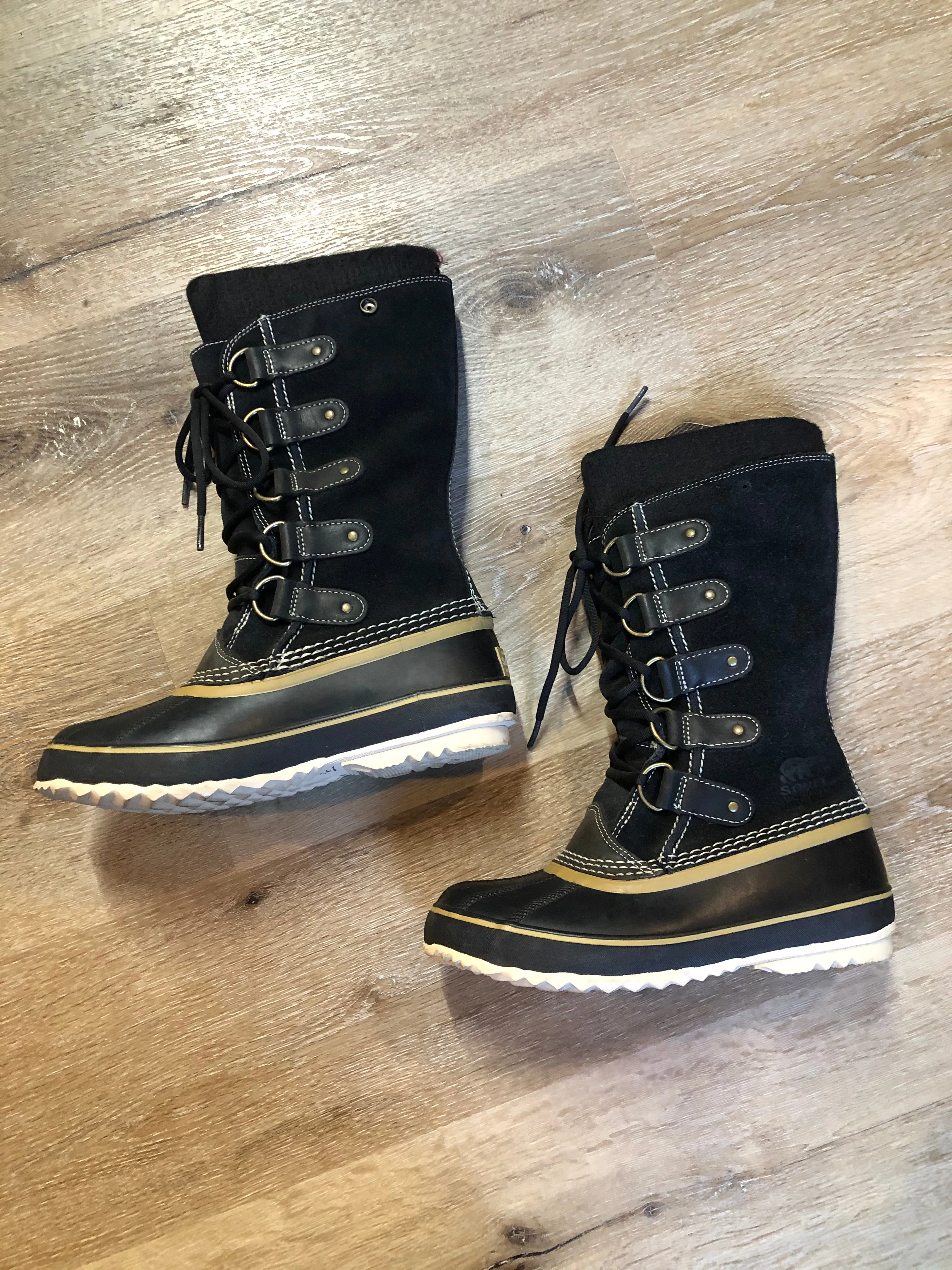 Sorel Navy Winter Storm Boots, 6 Womens